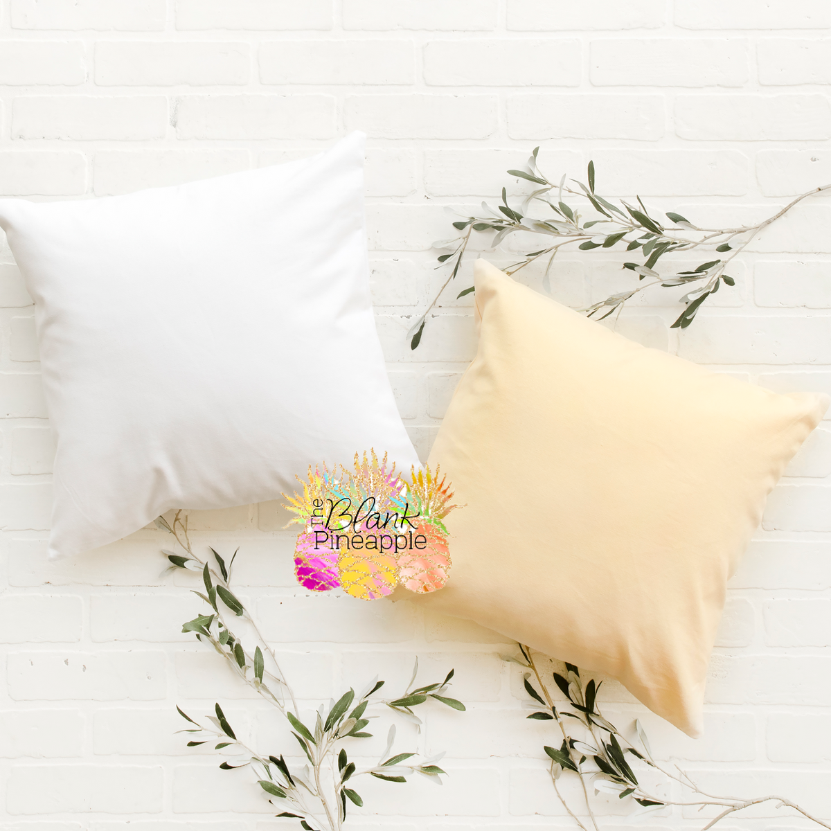 Blank Sublimation Pillow Covers 18x18 Polyester Linen with Knife Pleat –  The Blank Pineapple